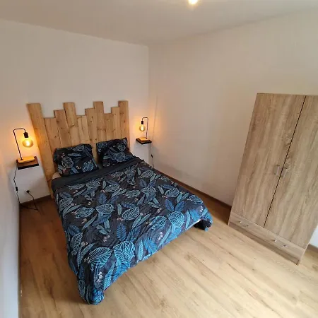 F3 Close To Fully Equipped Center Apartment *