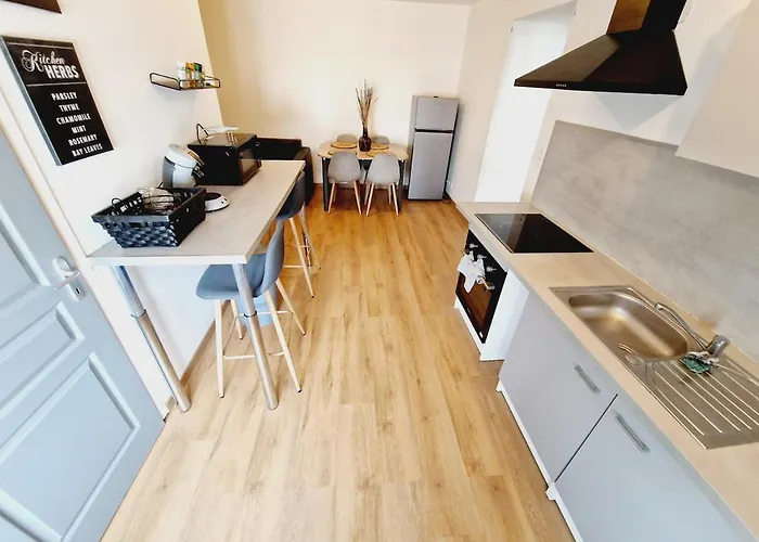 F3 Close To Fully Equipped Center * Maubeuge